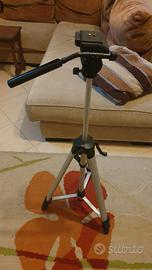 CAVALLETTO TREPPIEDE FOTOGRAFICO