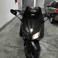 T Max 530 2012