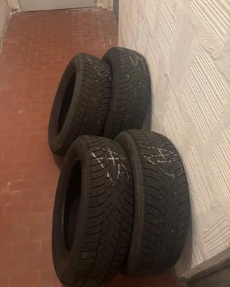 4 gomme invernali 205/60 R16