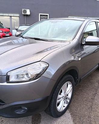 NISSAN Qashqai 1.5 dCi DPF Tekna