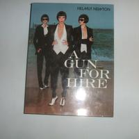 LIBRO FOTOGRAFIA A GUN FOR HIRE HELMUT NEWTON.