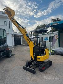 MINI ESCAVATORE 8 QUINTALI GUNTER GROSSMANN GG800N