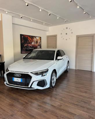Audi A3 spb 30 tdi s tronic s line edition