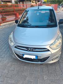 Hyundai i10 1.1 benzina tamponata 2011