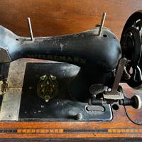 Macchina per cucire vintage WILSEMANN