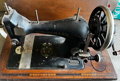 Macchina per cucire vintage WILSEMANN