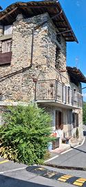 Vendita lotto di rustici POGGIRIDENTI Loc Torchio