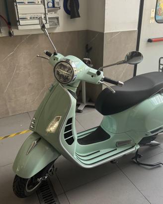 Vespa GTS 300 Special