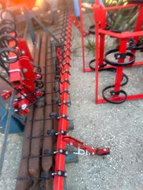 Strigliatore 2.5 mt per coltivatore a molle Bianch