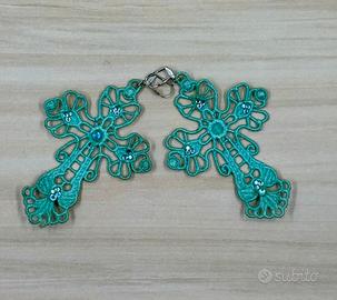 Orecchini in pizzo Mod. Croce