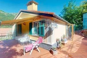 Casa "IL BOSCO E IL MARE"