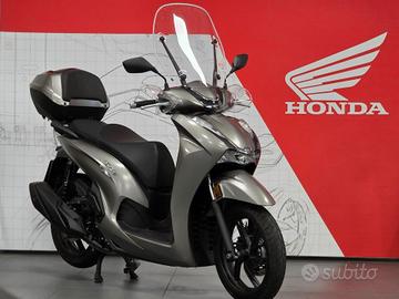 Honda SH 350, 4200 km, 2024