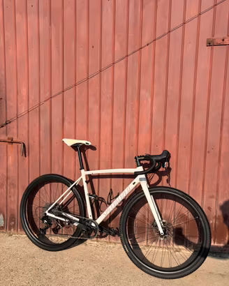 Bici gravel Specialized Crux Dsw comp (nuova)