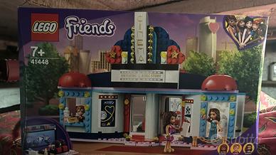 LEGO Friends 41448 - Il cinema di Heartlake City