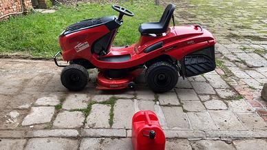 Trattorino tagliaerba ALKO T22