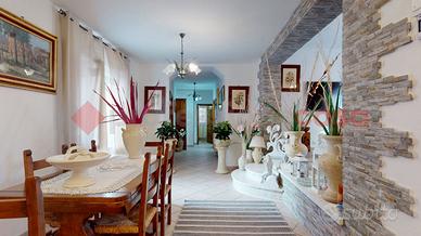 Casa Indipendente Vagli Sotto [UG454MGDVVRG]