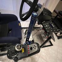 Postazione guida autocostruita con volante Logitec