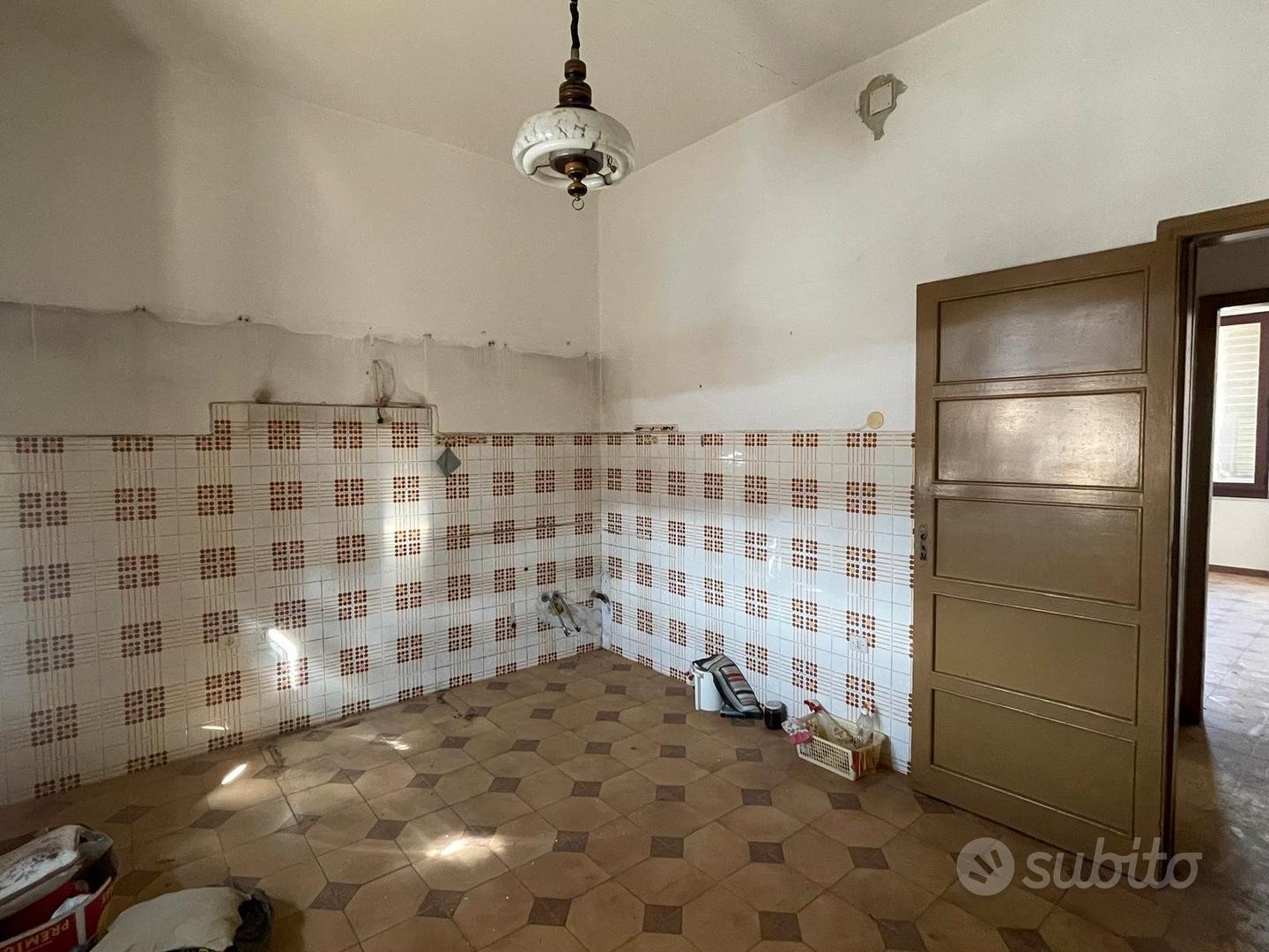 Apartment in Gùspini/Guspini, Medio Campidano - Vista 4