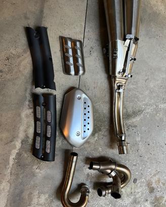 Scarico originale Triumph scrambler 1200 x nuovo