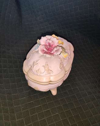 portagioie decorativo capodimonte 