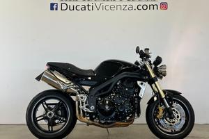 TRIUMPH Speed Triple 1050 SPEED TRIPLE 1050