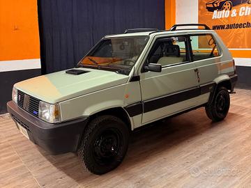 MERAVIGLIOSA PANDA 4 × 4 IN CONDIZIONI DA VETRINA 