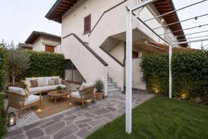 Appartamento di 124 m² con 4 locali e box auto a B