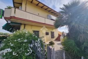 CASA INDIPENDENTE A NOTARESCO