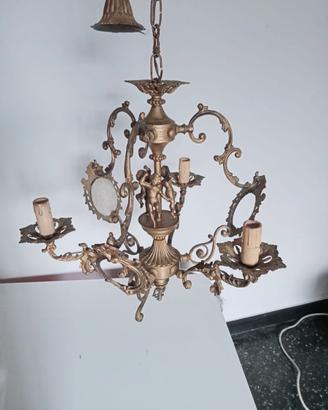 lampadario in ottone vintage con putti anni 60