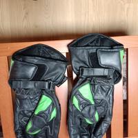 Abbigliamento moto