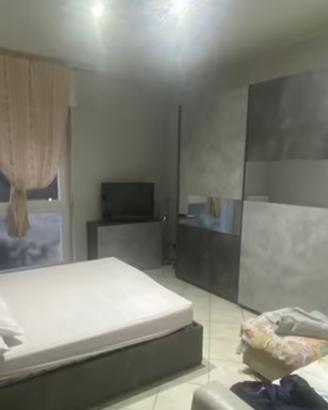 Camera doppia per uso singola