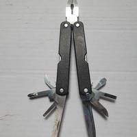 Pinza multifunzione Kit utensili 9 in 1 custodia