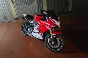 DUCATI Supersport 939 s