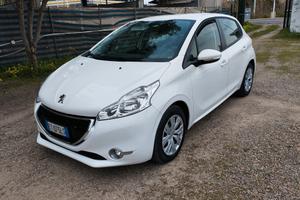 Peugeot 208 1.2 VTi 82 CV 5 porte Allure