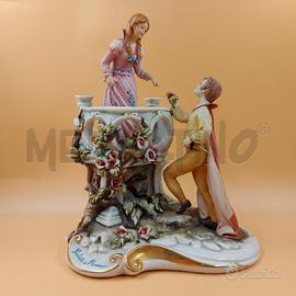 STATUINA ROMEO E GIULIETTA CORTI
