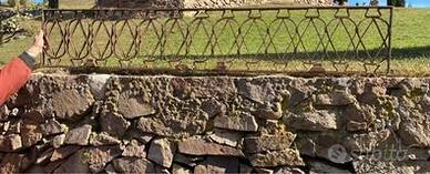 Inferriata per sopraluce in ferro lavorato