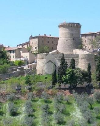 CASA INDIPENDENTE A GUALDO CATTANEO