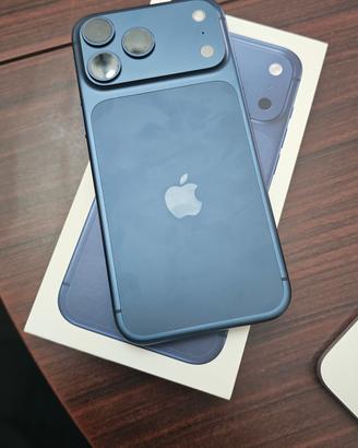 iphone 17promax mai usato.