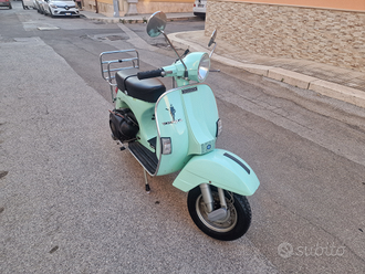 Piaggio Vespa 125 PX usata in vendita - Main Image