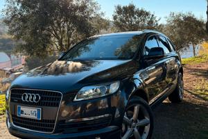 Audi Q7 3.0 tdi tiptronic quattro advanced plus