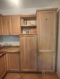 CUCINA IN ROVERE MASSELLO SPAZZOLATO DECAPÉ