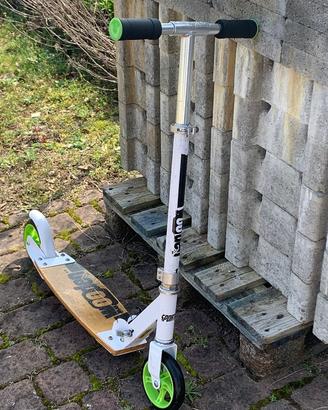 Monopattino Sport One Wooden pieghevole per bambin