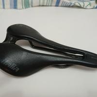 Sella Selle Italia slr boost binari carbonio