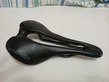 Sella Selle Italia slr boost binari carbonio