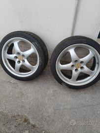 gomme e cerchi da 18"