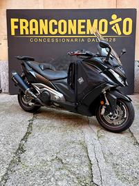 Kymco AK 550