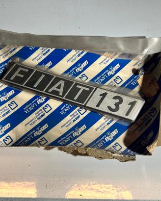 FIAT 131 SCRITTA STEMMA LOGO IN PLASTICA - 5952681