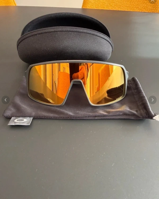 Oakley Sutro Prizm Gold