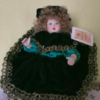 bambola biscuit in porcellana Capodimonte 