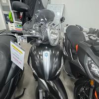 Beverly 350